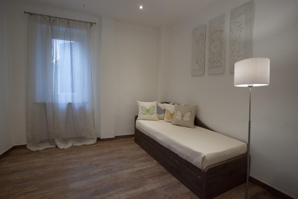 אסיסי Magnifica Luxury Suites מראה חיצוני תמונה