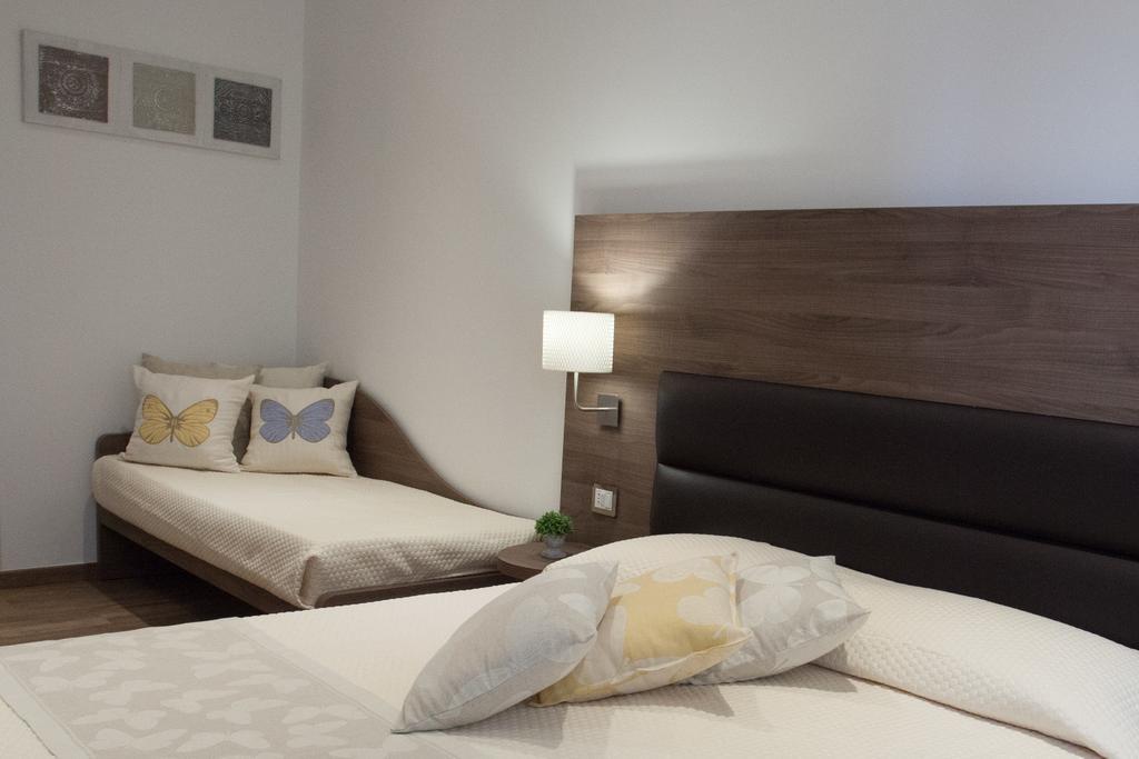 אסיסי Magnifica Luxury Suites מראה חיצוני תמונה